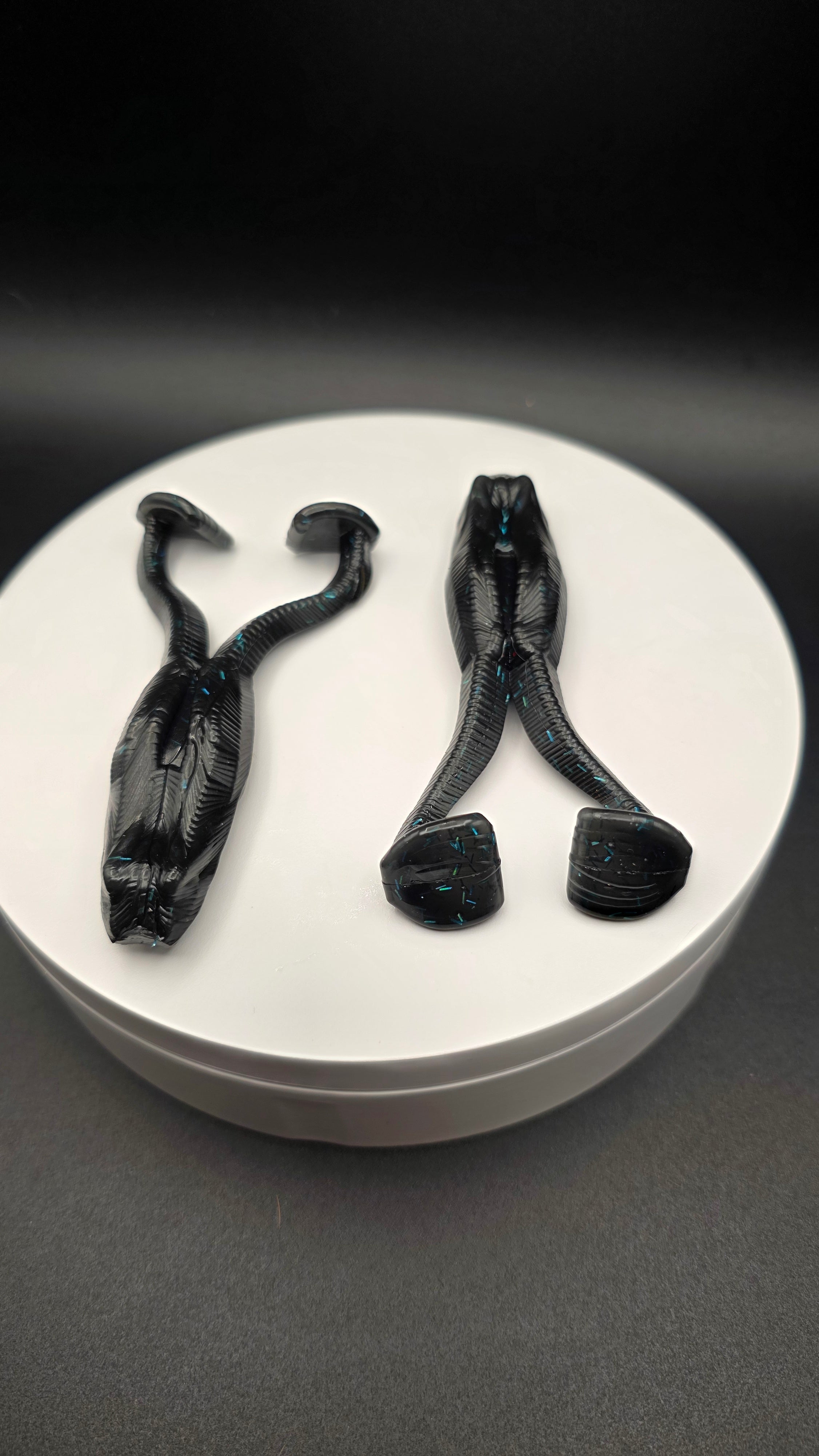 4pc. BUZZ FROG - 3.5"