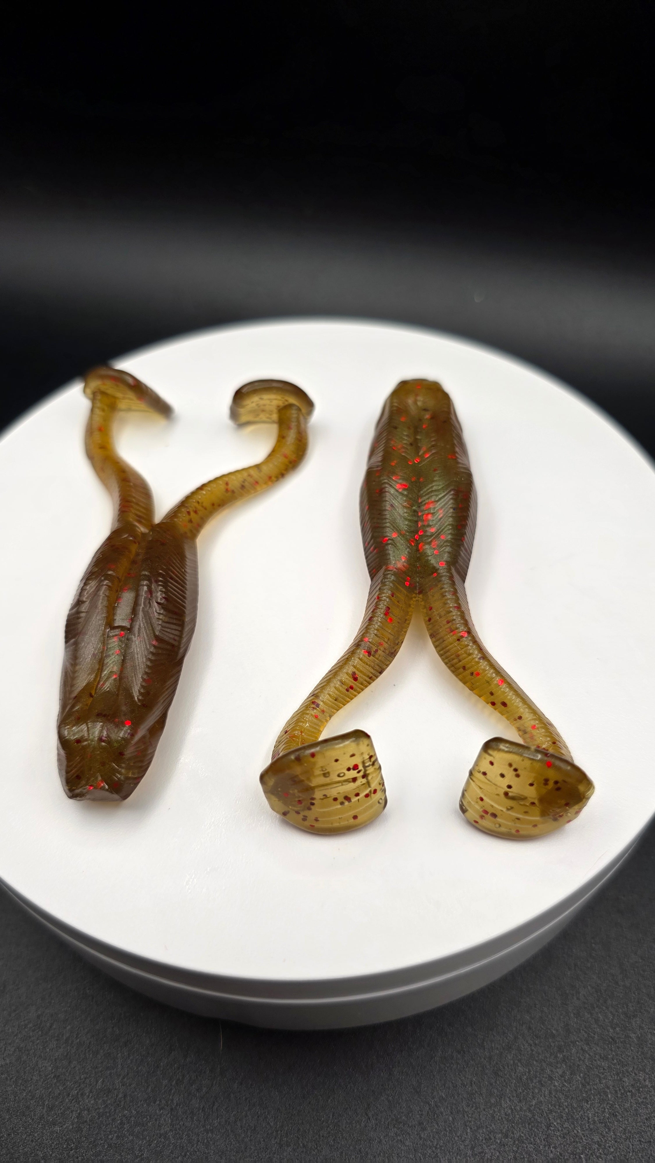 4pc. BUZZ FROG - 3.5"