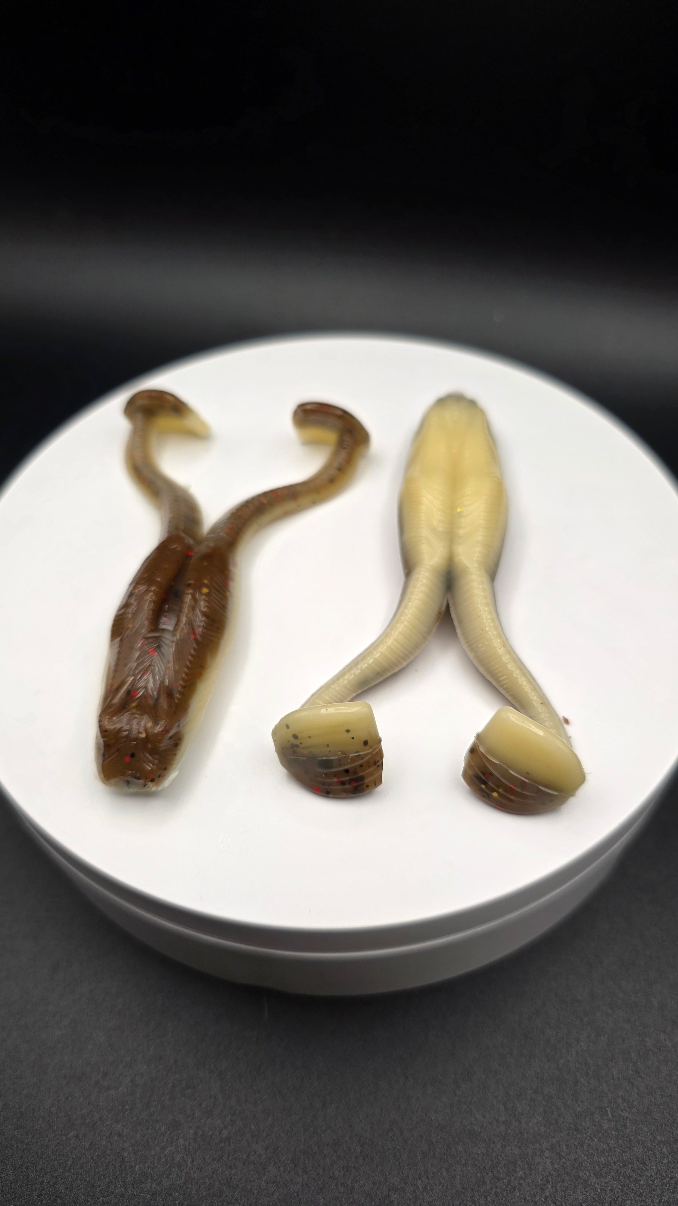 4pc. BUZZ FROG - 3.5"