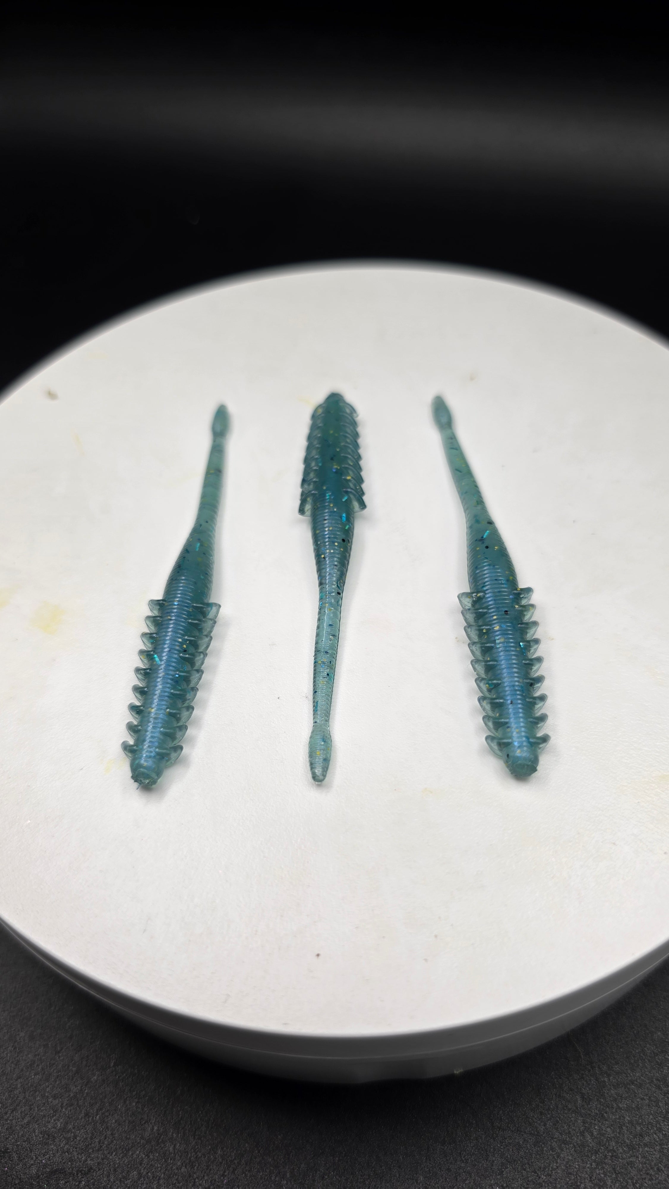 2.8" - Bloodshot Finesse Worm