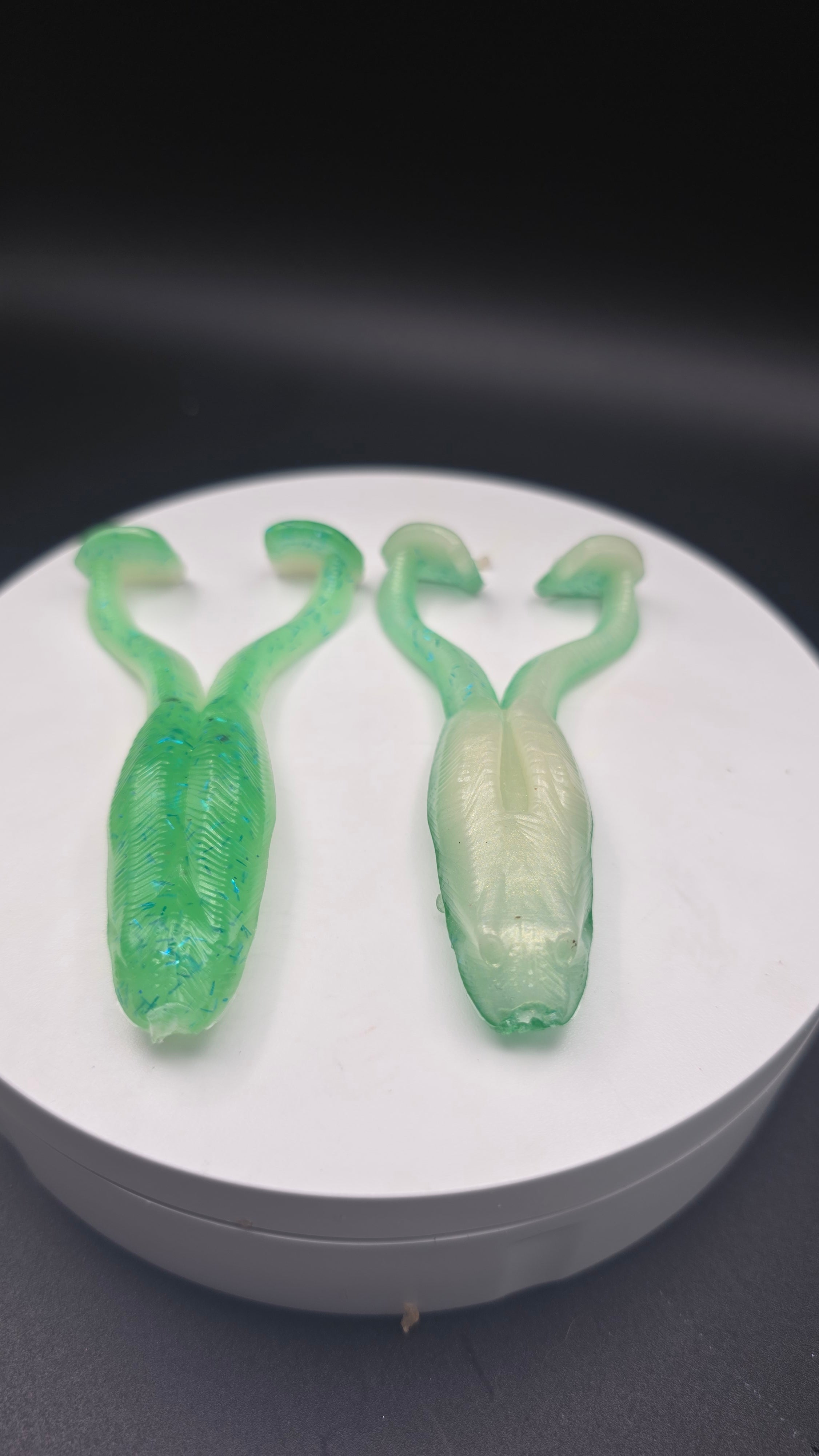 3.5" - Bone Tone Buzz Frog Topwater Softplastic