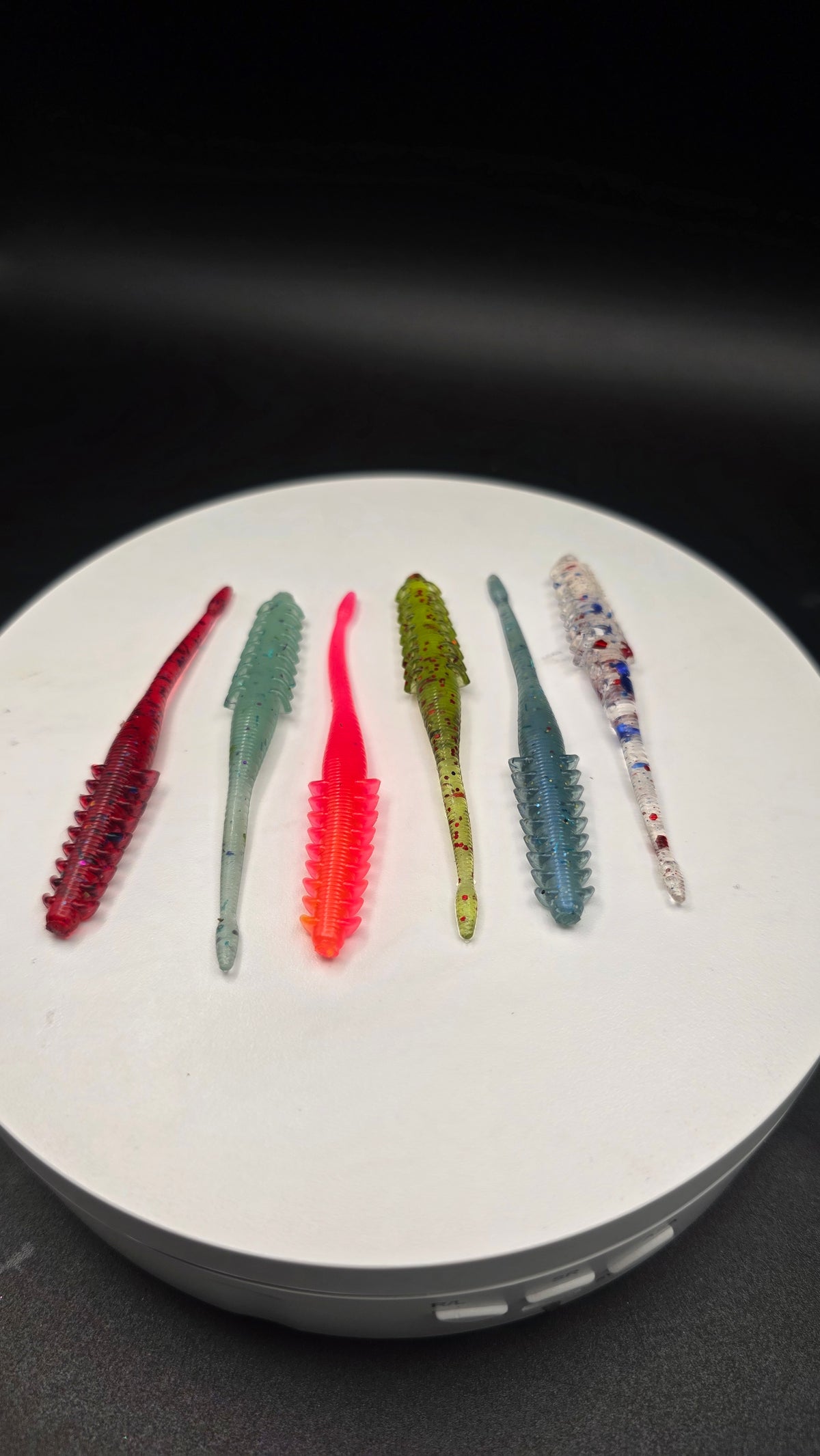 2.8" - Bloodshot Finesse Worm