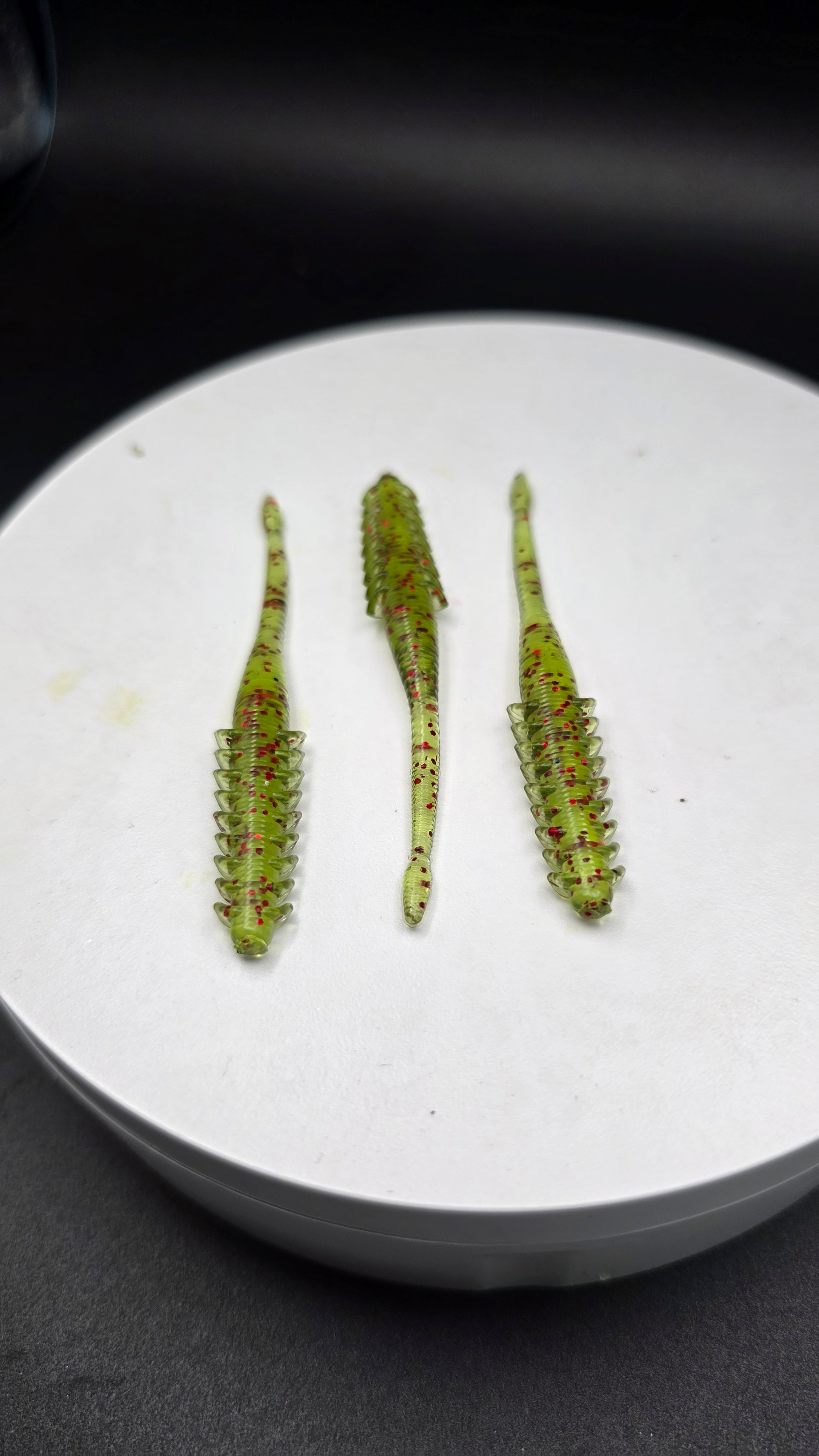 2.8" - Bloodshot Finesse Worm