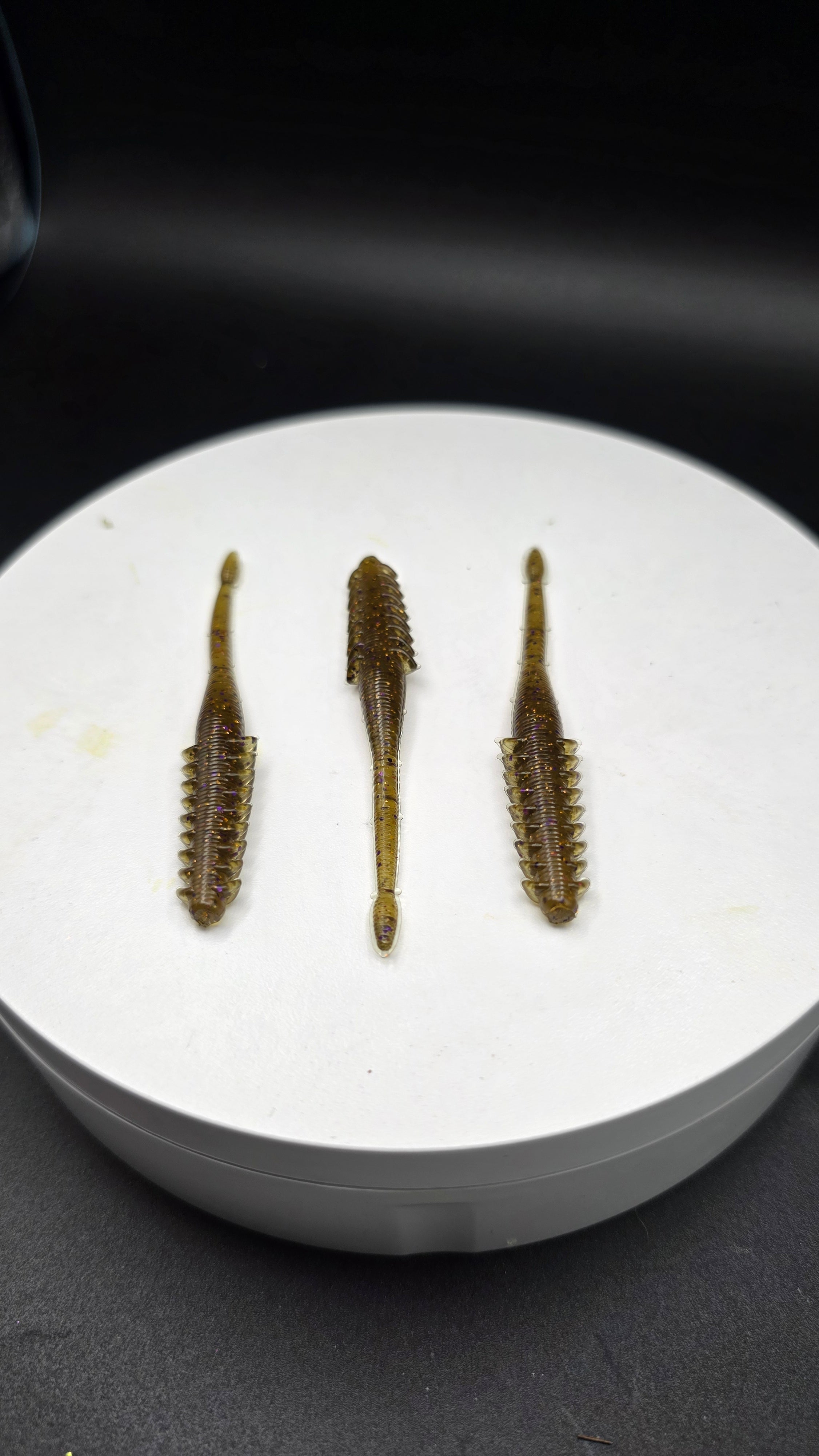 2.8" - Bloodshot Finesse Worm