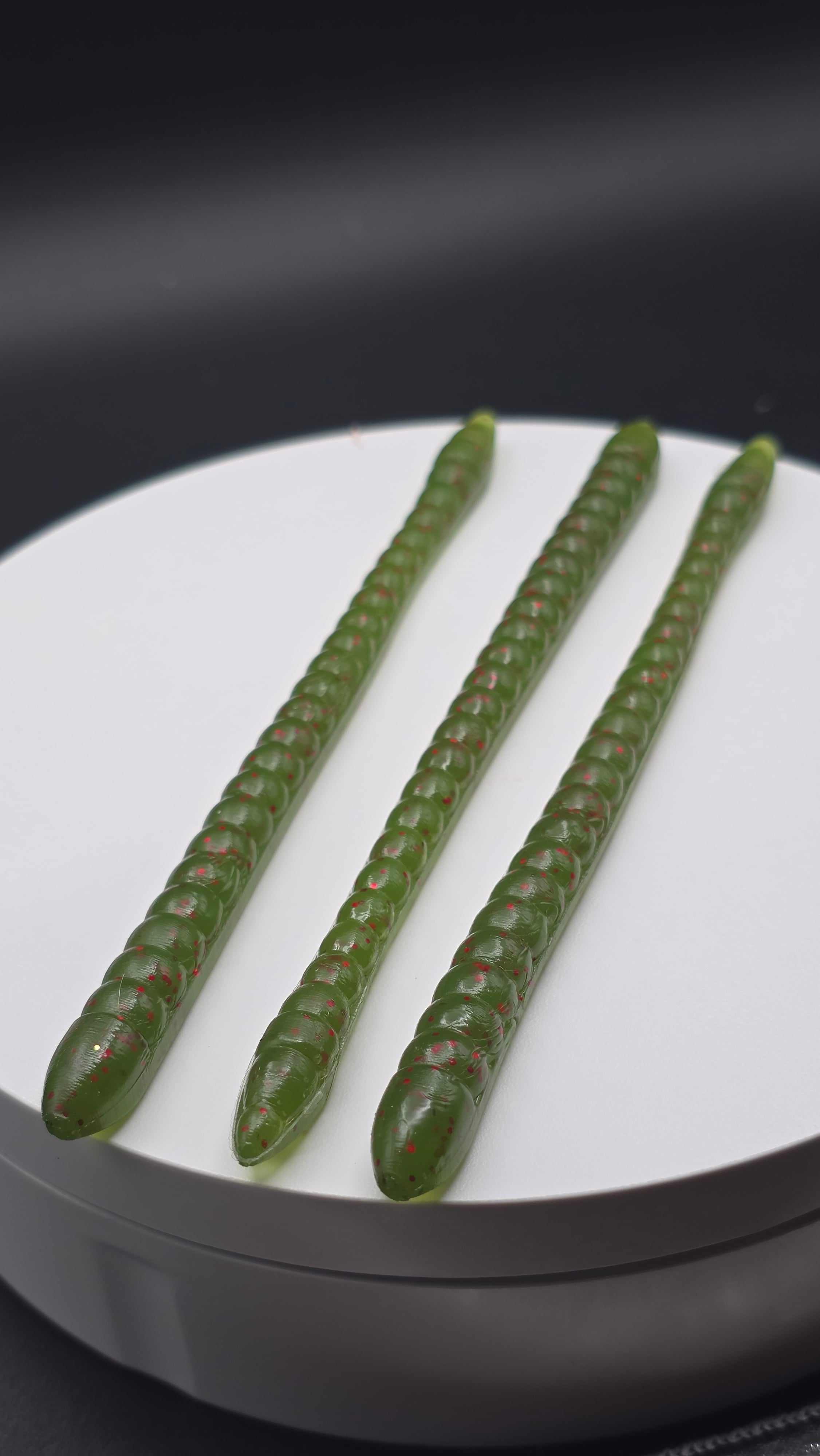 12pc. Shakey Head Finesse Worm - 5"